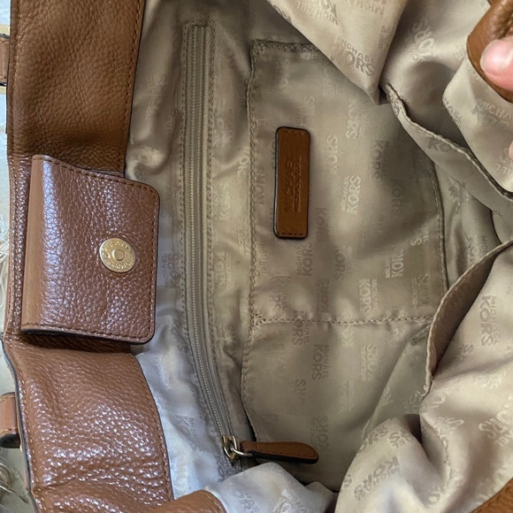 Gansevoort Large North South Tan Leather Tote - Picture 8 of 16